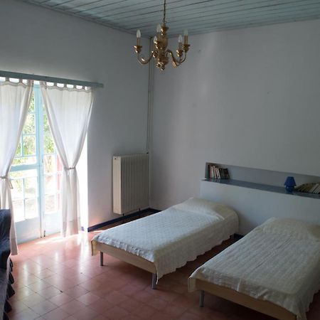 The Villa Averoff Kirinthos Exterior photo