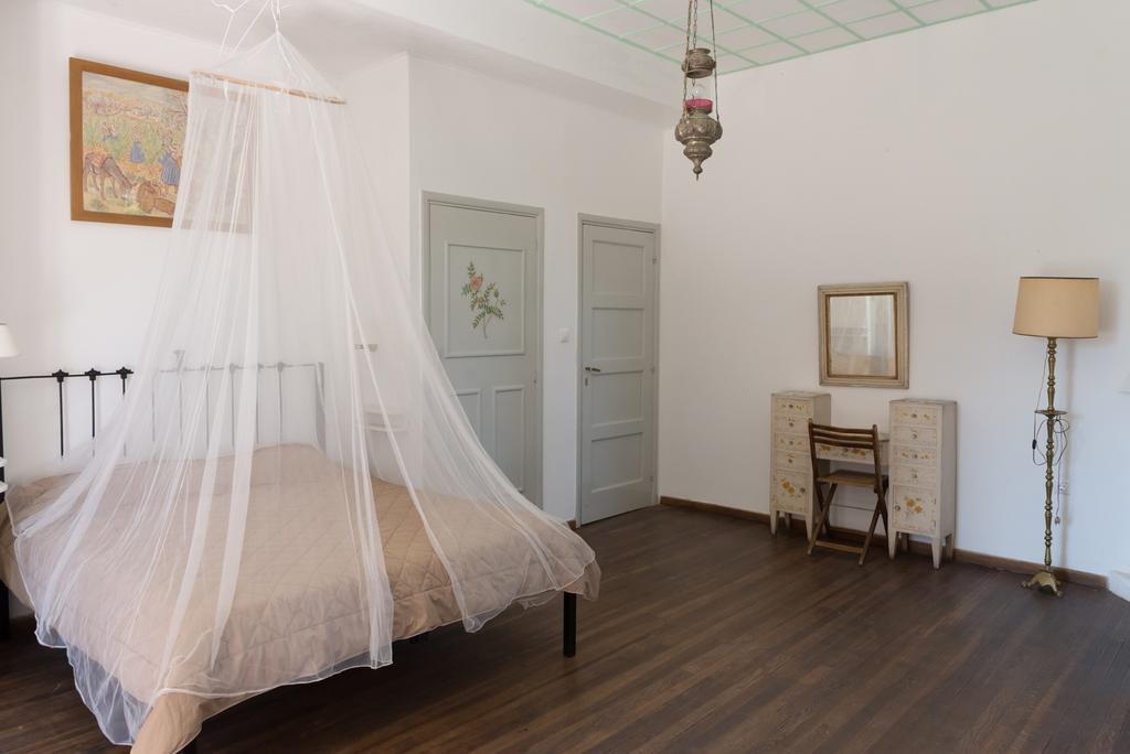 The Villa Averoff Kirinthos Room photo